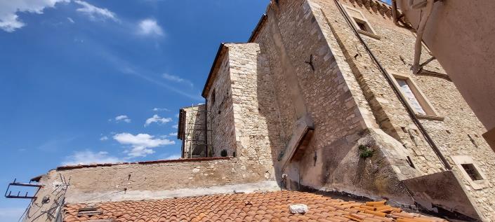 Image No.7-2 Bed Townhouse for sale