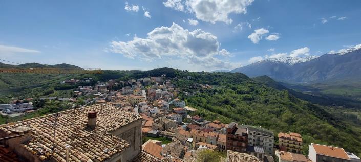 Image No.17-2 Bed Townhouse for sale