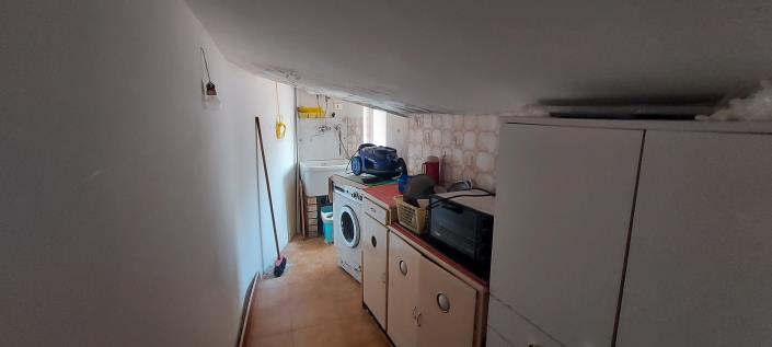 Image No.8-2 Bed Townhouse for sale