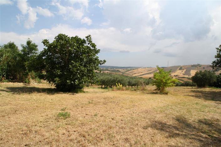 Image No.10-Propriété de pays de 4 chambres à vendre à Lanciano