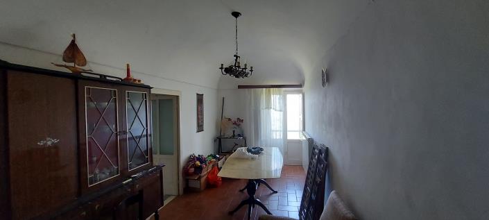 Image No.5-3 Bed Townhouse for sale