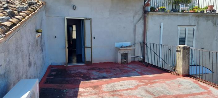 Image No.23-3 Bed Townhouse for sale