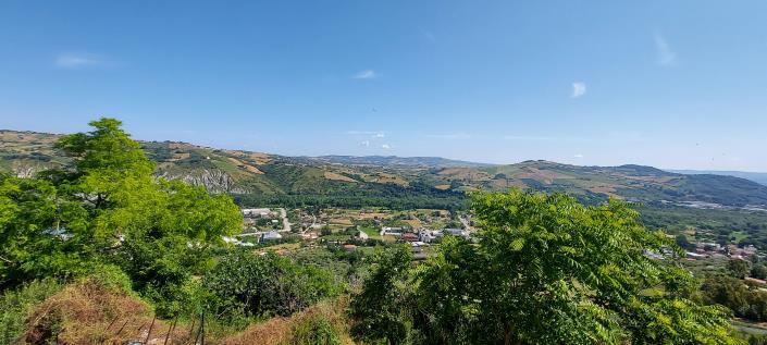 Image No.10-2 Bed Townhouse for sale