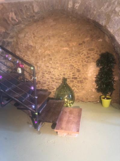 Image No.18-2 Bed Townhouse for sale