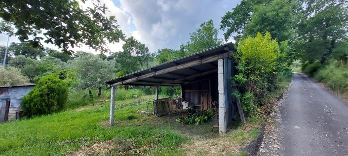 Image No.9-2 Bed Country Property for sale