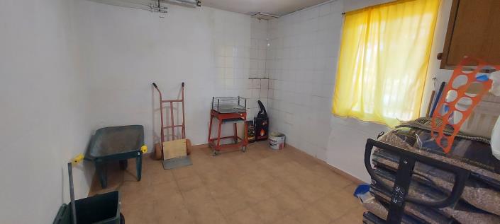 Image No.7-Propriété de pays de 4 chambres à vendre à Torricella Peligna