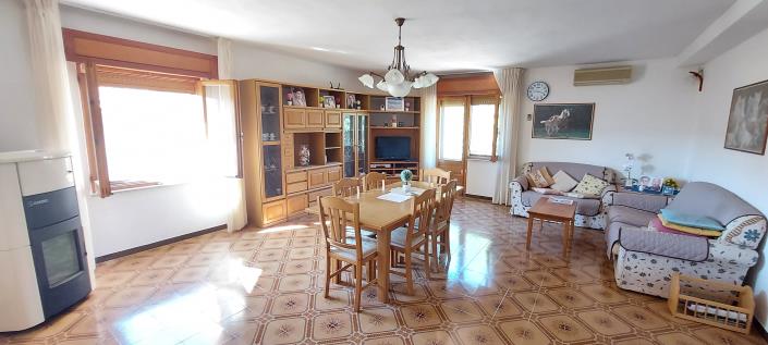 Image No.21-Propriété de pays de 4 chambres à vendre à Torricella Peligna