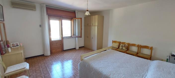 Image No.29-Propriété de pays de 4 chambres à vendre à Torricella Peligna