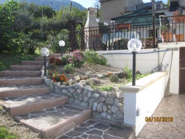 garden-steps