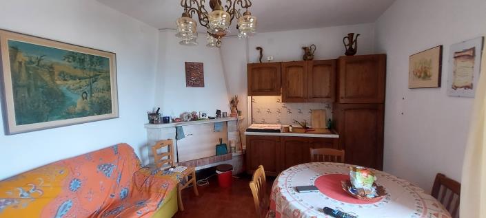 Image No.7-2 Bed Townhouse for sale