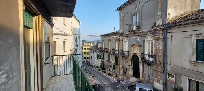 Image No.8-4 Bed Townhouse for sale