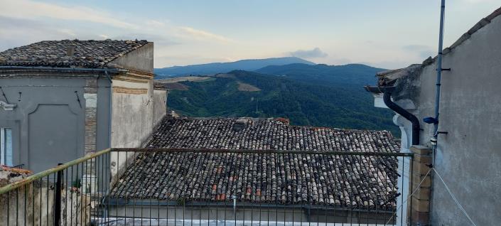 Image No.20-4 Bed Townhouse for sale