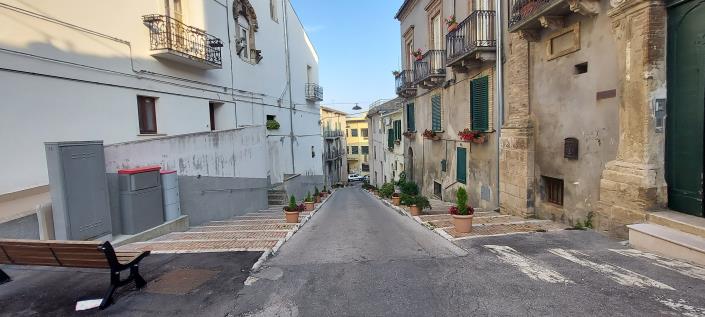 Image No.3-4 Bed Townhouse for sale