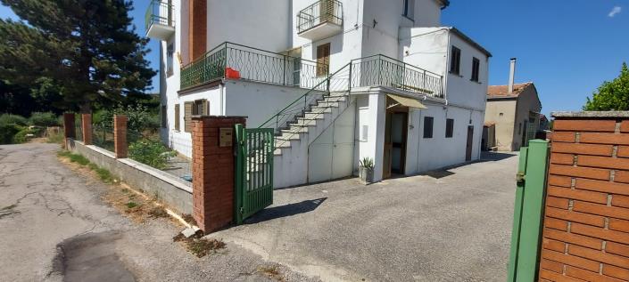 Image No.7-Propriété de pays de 1 chambre à vendre à Tornareccio