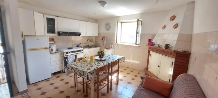 Image No.12-Propriété de pays de 1 chambre à vendre à Tornareccio