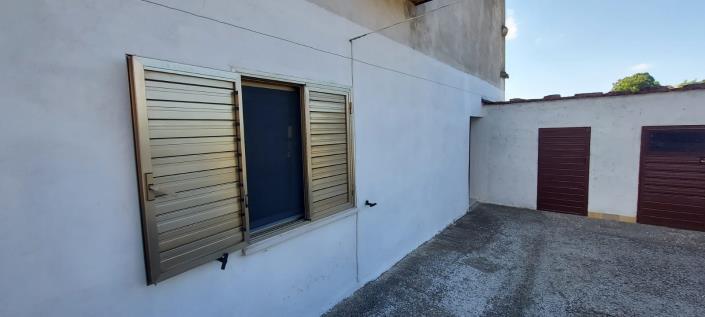 Image No.19-Propriété de pays de 1 chambre à vendre à Tornareccio