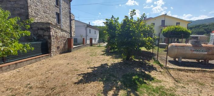 Image No.33-Propriété de pays de 1 chambre à vendre à Tornareccio