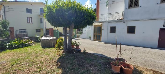 Image No.35-Propriété de pays de 1 chambre à vendre à Tornareccio