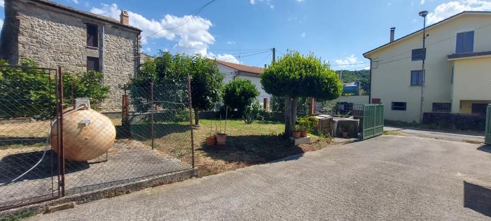 Image No.37-Propriété de pays de 1 chambre à vendre à Tornareccio