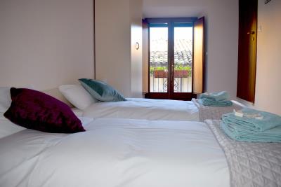 Bedroom2