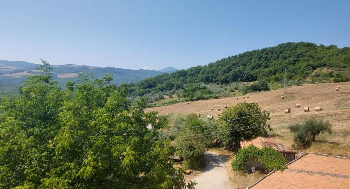 Image No.10-3 Bed Country Property for sale