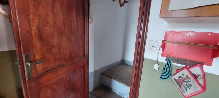 Image No.23-3 Bed Country Property for sale