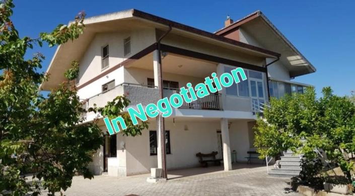 Image No.1-Maison / Villa de 4 chambres à vendre à Lanciano