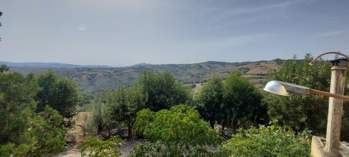 Image No.46-3 Bed Country Property for sale