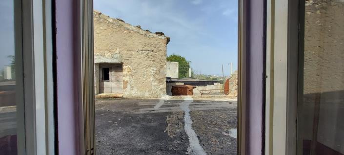 Image No.40-3 Bed Country Property for sale