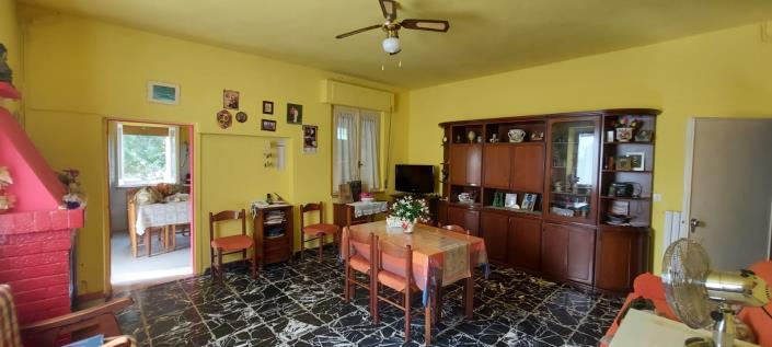 Image No.15-3 Bed Country Property for sale