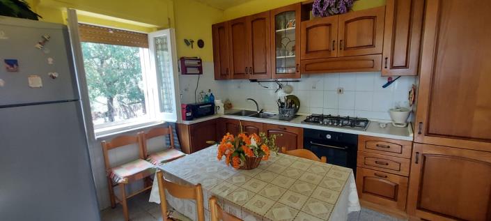 Image No.10-3 Bed Country Property for sale