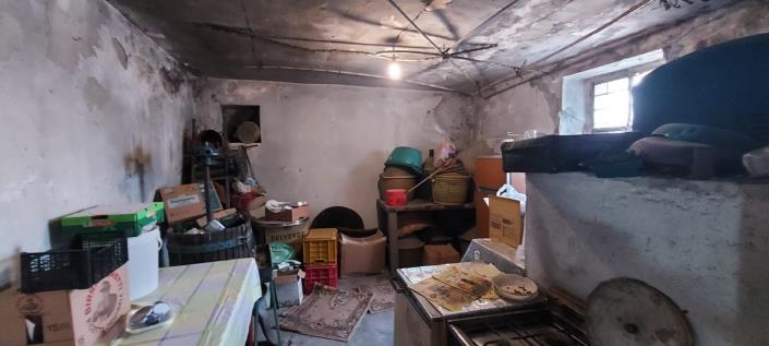 Image No.53-3 Bed Country Property for sale