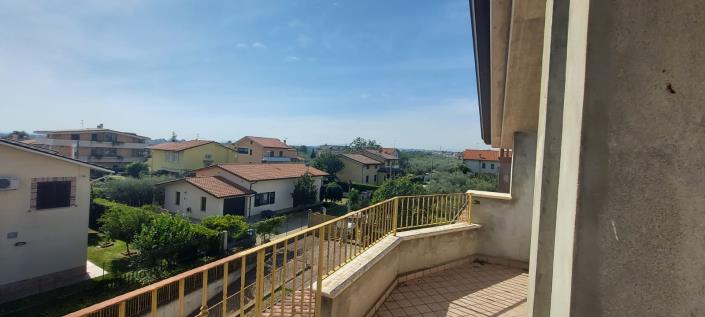 Image No.44-4 Bed House/Villa for sale