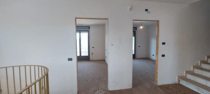 Image No.23-4 Bed House/Villa for sale