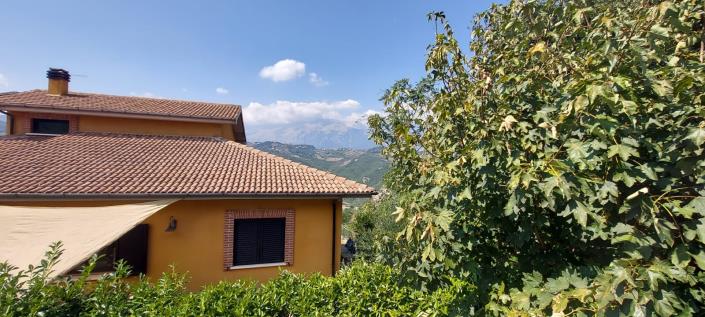 Image No.26-2 Bed Village House for sale