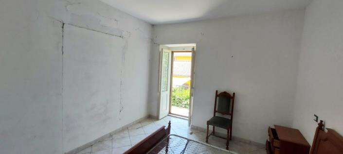 Image No.25-2 Bed Village House for sale