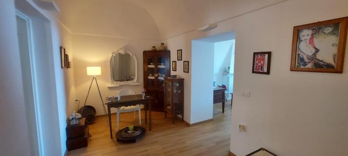 Image No.9-3 Bed Apartment for sale