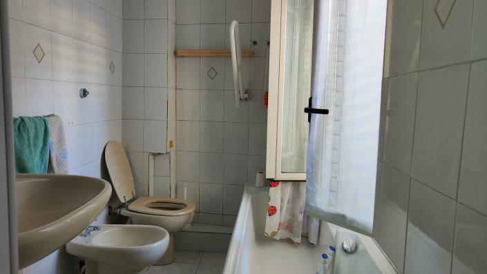 Image No.34-3 Bed Townhouse for sale