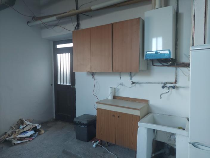 Image No.44-2 Bed Semi-Detached for sale