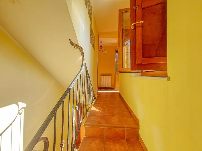 Image No.2-Maison / Villa de 6 chambres à vendre à Casacanditella