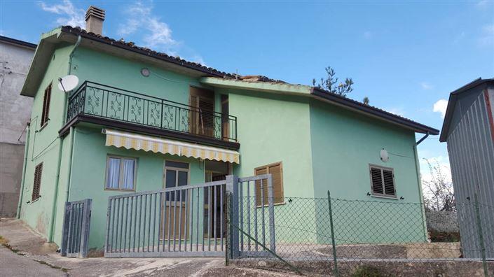 Image No.6-2 Bed House for sale