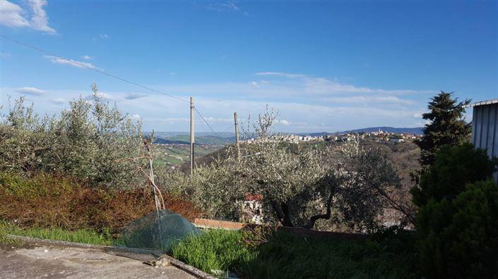 Image No.8-2 Bed House for sale