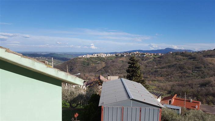 Image No.20-2 Bed House for sale