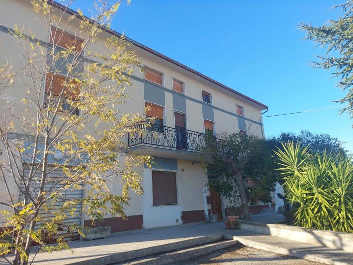 Image No.9-5 Bed Villa for sale