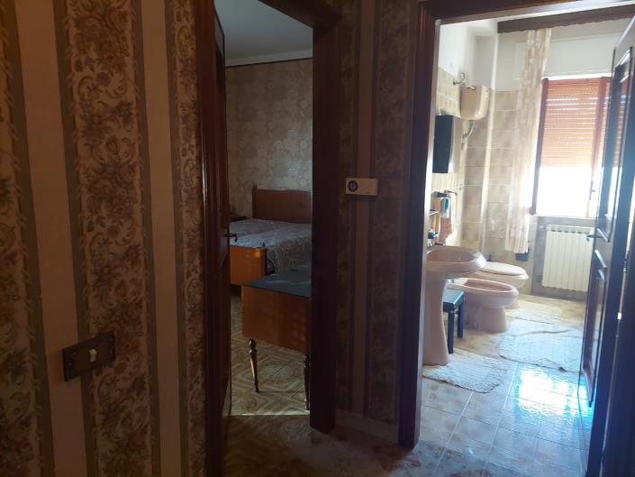 Image No.35-5 Bed Villa for sale