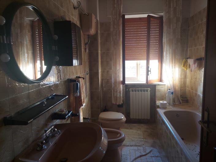 Image No.49-5 Bed Villa for sale