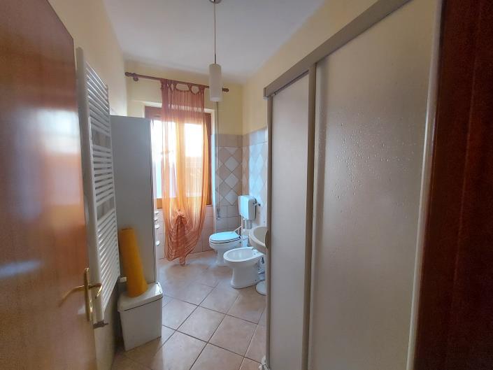 Image No.20-6 Bed Villa / Detached for sale