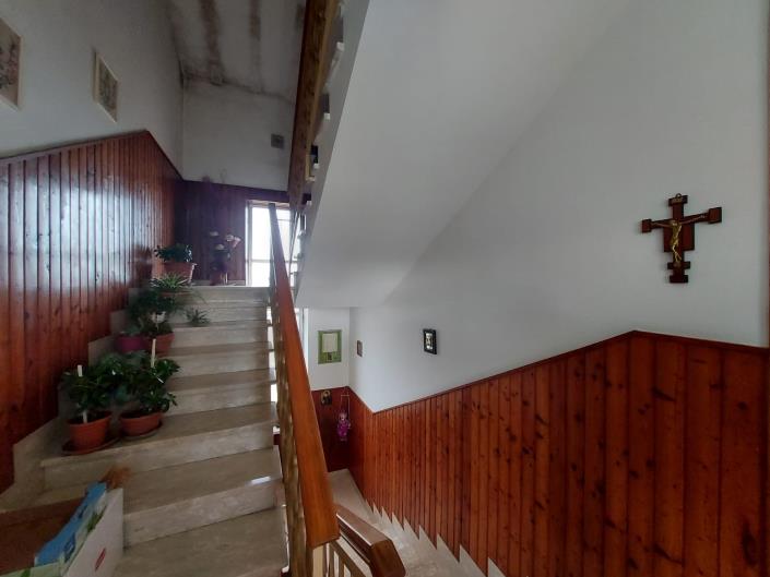 Image No.21-4 Bed Country House for sale