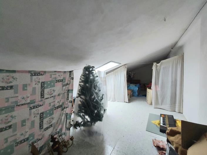 Image No.23-4 Bed Country House for sale