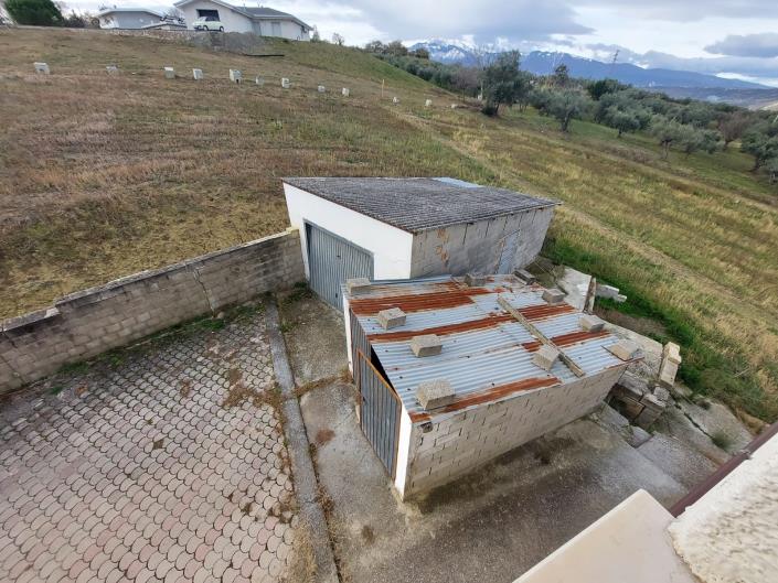 Image No.34-4 Bed Country House for sale